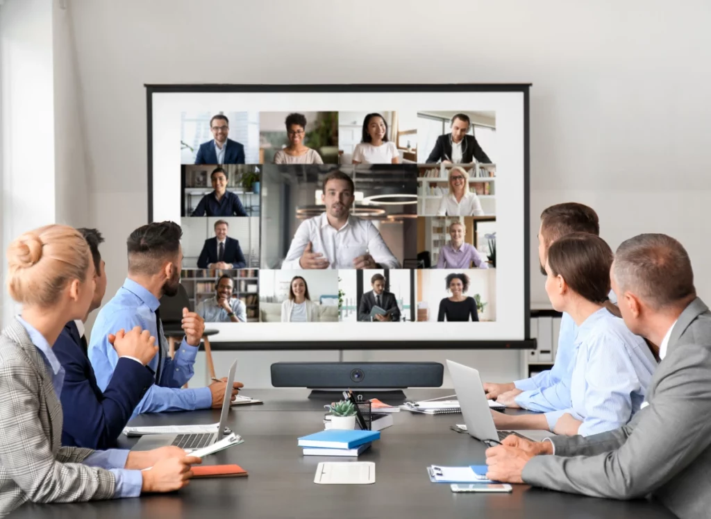 AX-4K-VB_conference-office_crop-scaled